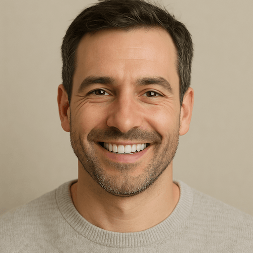 Retrato de hombre sonriendo